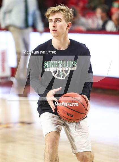 Thumbnail 3 in Sunnyslope vs. Centennial (AIA 5A Semifinal) photogallery.