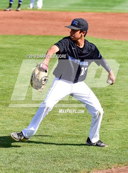 Thumbnail 1 in Monte Vista Christian vs. King's Academy (CIF CCS D3 Final) photogallery.