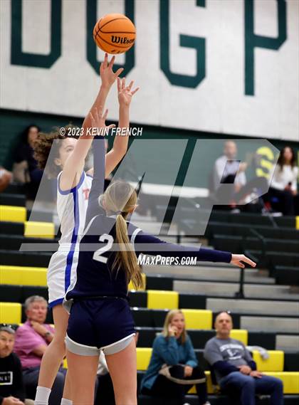 Thumbnail 2 in Arcadia vs Cactus Shadows (3rd Annual Feast Mode Thanksgiving Tournament) photogallery.