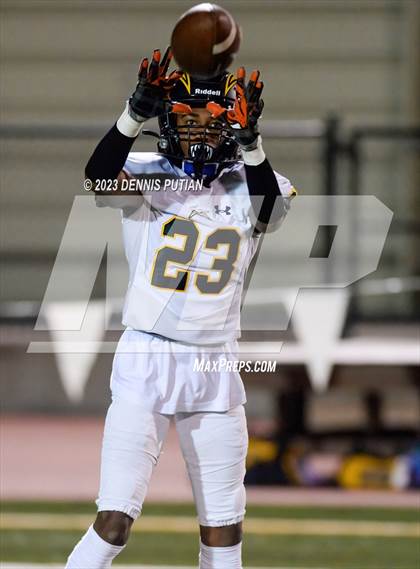 Thumbnail 2 in Wilcox @ Saint Francis (CIF CCS Open Division Quarterfinals) photogallery.