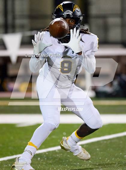 Thumbnail 2 in Wilcox @ Saint Francis (CIF CCS Open Division Quarterfinals) photogallery.