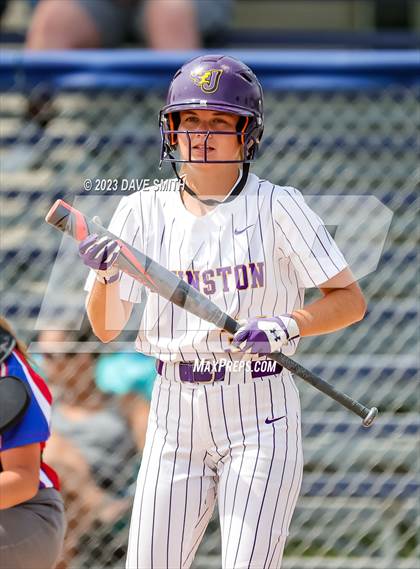 Thumbnail 3 in Washington vs Johnston (Jefferson Varsity Classic) photogallery.