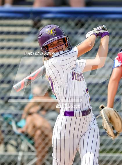 Thumbnail 1 in Washington vs Johnston (Jefferson Varsity Classic) photogallery.