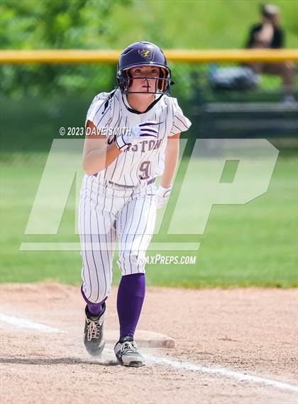 Thumbnail 2 in Washington vs Johnston (Jefferson Varsity Classic) photogallery.