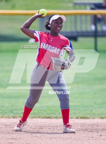 Thumbnail 3 in Washington vs Johnston (Jefferson Varsity Classic) photogallery.