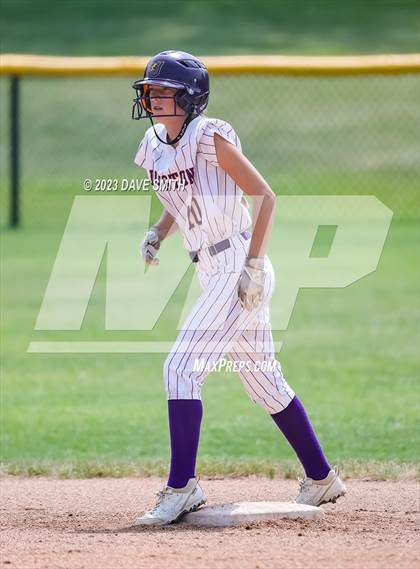 Thumbnail 1 in Washington vs Johnston (Jefferson Varsity Classic) photogallery.