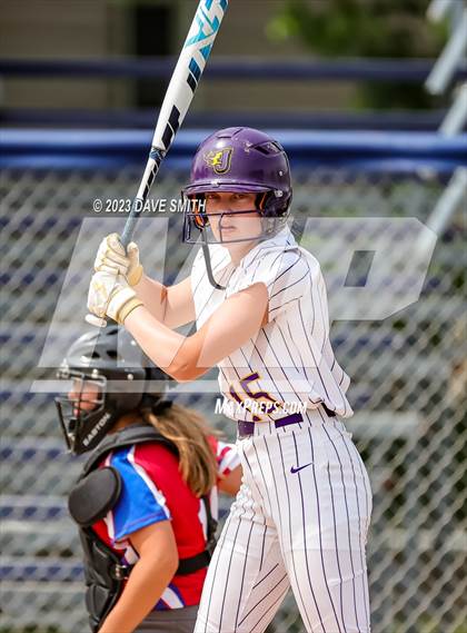 Thumbnail 2 in Washington vs Johnston (Jefferson Varsity Classic) photogallery.