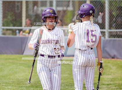 Thumbnail 3 in Washington vs Johnston (Jefferson Varsity Classic) photogallery.