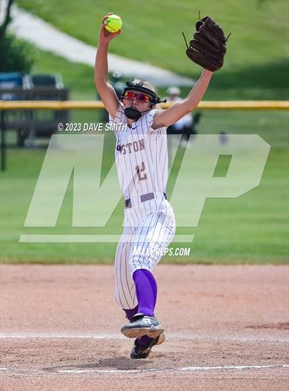 Thumbnail 1 in Washington vs Johnston (Jefferson Varsity Classic) photogallery.