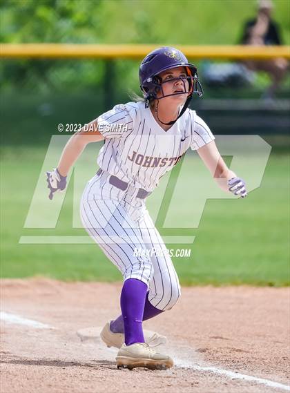 Thumbnail 3 in Washington vs Johnston (Jefferson Varsity Classic) photogallery.