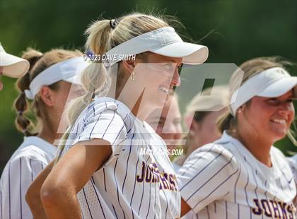 Thumbnail 2 in Washington vs Johnston (Jefferson Varsity Classic) photogallery.