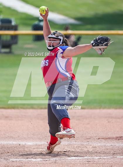 Thumbnail 2 in Washington vs Johnston (Jefferson Varsity Classic) photogallery.