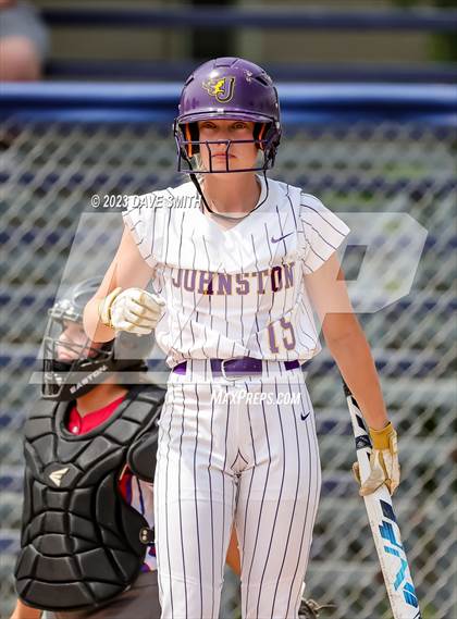 Thumbnail 3 in Washington vs Johnston (Jefferson Varsity Classic) photogallery.