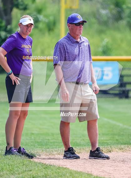 Thumbnail 1 in Washington vs Johnston (Jefferson Varsity Classic) photogallery.