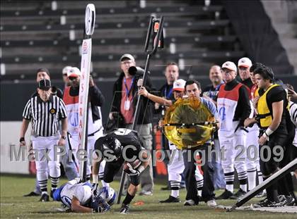 Thumbnail 3 in Rocklin vs. Servite (CIF State D2 Final) photogallery.