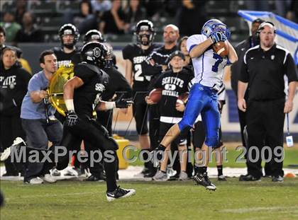 Thumbnail 3 in Rocklin vs. Servite (CIF State D2 Final) photogallery.