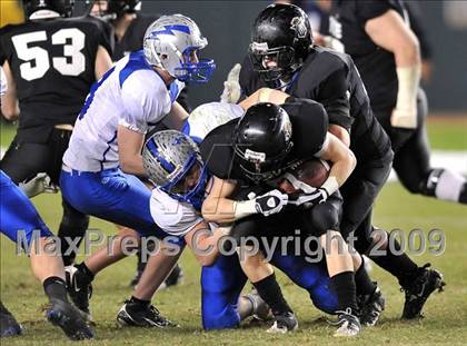 Thumbnail 3 in Rocklin vs. Servite (CIF State D2 Final) photogallery.