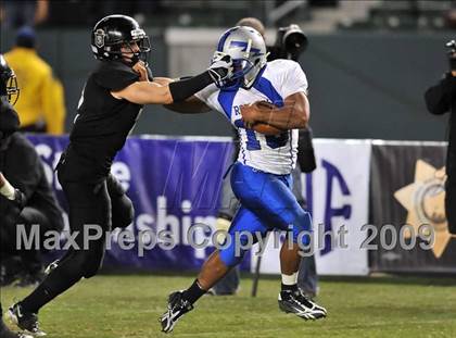 Thumbnail 2 in Rocklin vs. Servite (CIF State D2 Final) photogallery.
