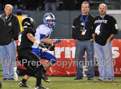Thumbnail 1 in Rocklin vs. Servite (CIF State D2 Final) photogallery.
