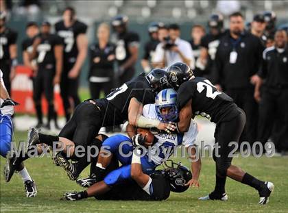 Thumbnail 1 in Rocklin vs. Servite (CIF State D2 Final) photogallery.