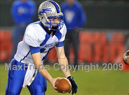 Thumbnail 3 in Rocklin vs. Servite (CIF State D2 Final) photogallery.