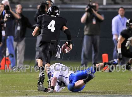Thumbnail 1 in Rocklin vs. Servite (CIF State D2 Final) photogallery.