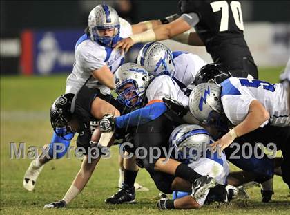 Thumbnail 1 in Rocklin vs. Servite (CIF State D2 Final) photogallery.