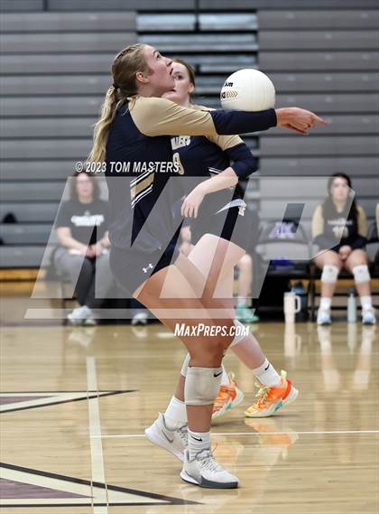Thumbnail 1 in Cuthbertson @ Ardrey Kell photogallery.