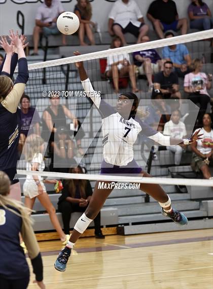 Thumbnail 1 in Cuthbertson @ Ardrey Kell photogallery.