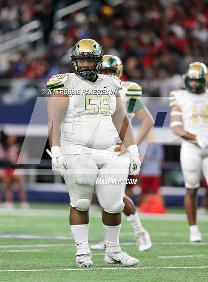 Thumbnail 1 in DeSoto vs. Cedar Hill (UIL 6A Regional Final) photogallery.