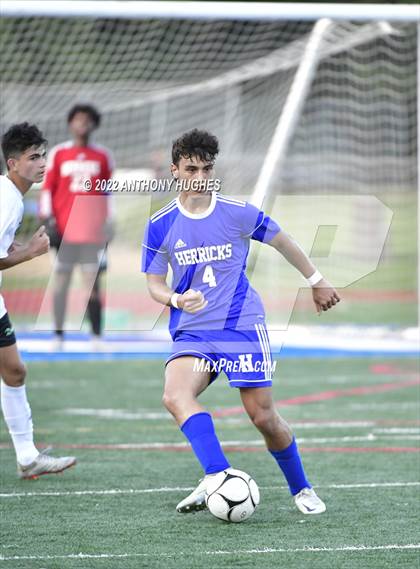 Thumbnail 3 in Farmingdale @ Herricks photogallery.