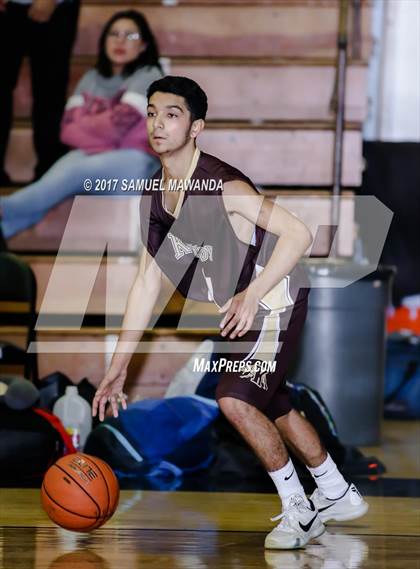 Thumbnail 3 in Kennedy vs Carson (CIF LACS Playoff) photogallery.