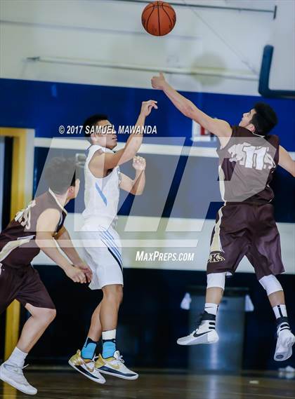 Thumbnail 3 in Kennedy vs Carson (CIF LACS Playoff) photogallery.