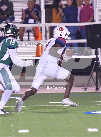 Thumbnail 1 in Reagan [Ronald] vs Roosevelt [Theodore] photogallery.