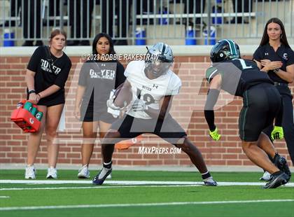 Thumbnail 3 in Guyer @ Prosper photogallery.