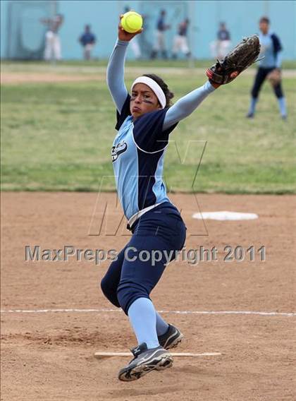 Thumbnail 2 in Franklin @ Sylmar (CIF LACS Playoffs) photogallery.