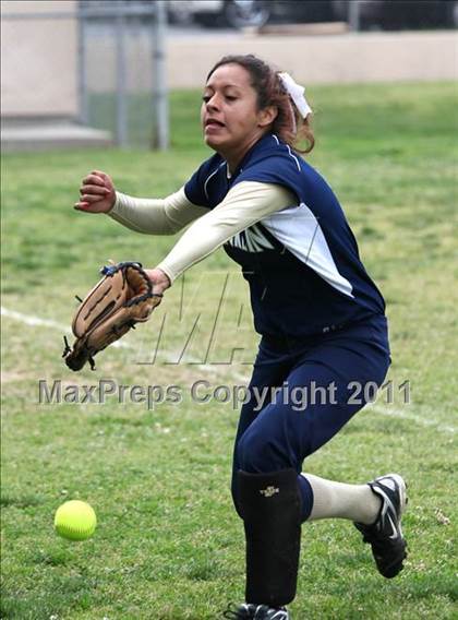 Thumbnail 3 in Franklin @ Sylmar (CIF LACS Playoffs) photogallery.
