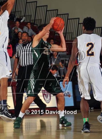 Thumbnail 2 in Prestonwood Christian vs. De La Salle (MaxPreps Holiday Classic) photogallery.