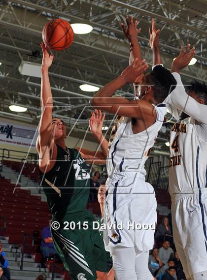 Thumbnail 1 in Prestonwood Christian vs. De La Salle (MaxPreps Holiday Classic) photogallery.