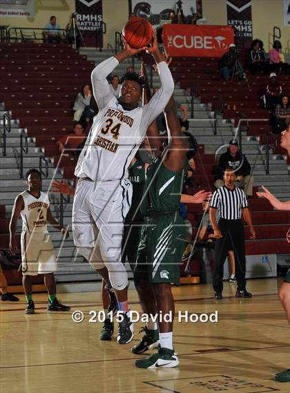 Thumbnail 2 in Prestonwood Christian vs. De La Salle (MaxPreps Holiday Classic) photogallery.