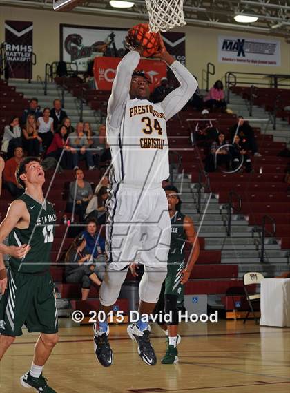 Thumbnail 2 in Prestonwood Christian vs. De La Salle (MaxPreps Holiday Classic) photogallery.