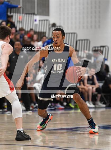 Thumbnail 1 in Sierra Canyon vs. Long Island Lutheran (Metro Classic) photogallery.