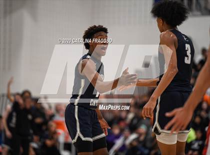 Thumbnail 2 in Sierra Canyon vs. Long Island Lutheran (Metro Classic) photogallery.