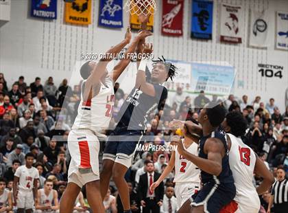 Thumbnail 2 in Sierra Canyon vs. Long Island Lutheran (Metro Classic) photogallery.