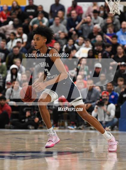 Thumbnail 1 in Sierra Canyon vs. Long Island Lutheran (Metro Classic) photogallery.