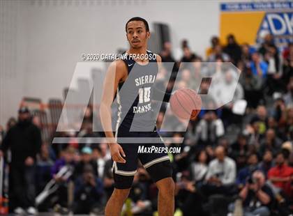 Thumbnail 1 in Sierra Canyon vs. Long Island Lutheran (Metro Classic) photogallery.