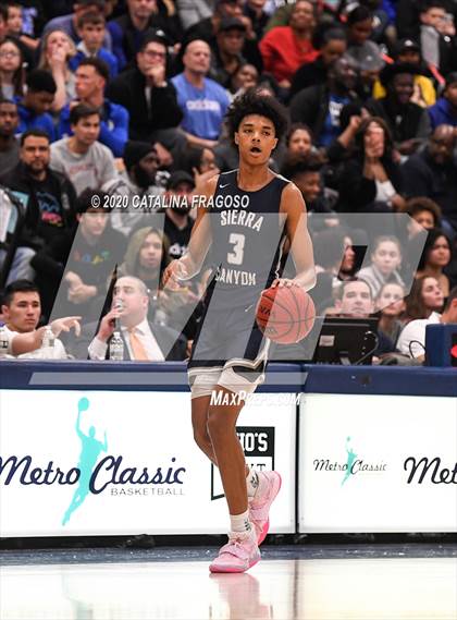 Thumbnail 2 in Sierra Canyon vs. Long Island Lutheran (Metro Classic) photogallery.
