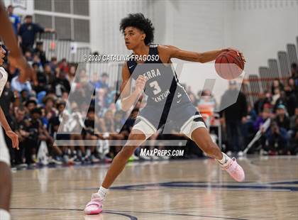 Thumbnail 2 in Sierra Canyon vs. Long Island Lutheran (Metro Classic) photogallery.
