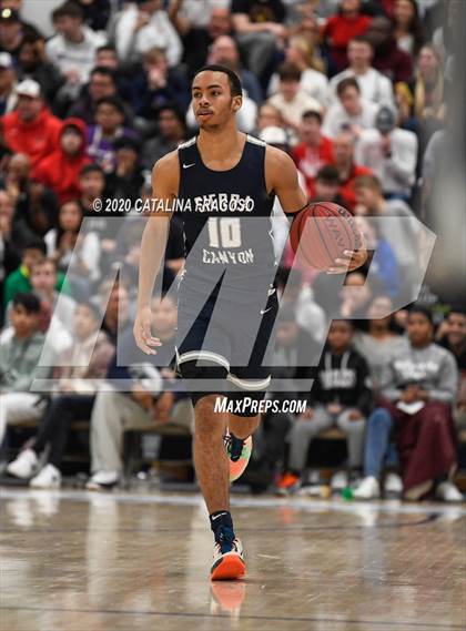 Thumbnail 1 in Sierra Canyon vs. Long Island Lutheran (Metro Classic) photogallery.