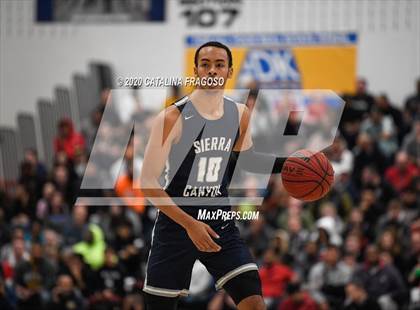 Thumbnail 2 in Sierra Canyon vs. Long Island Lutheran (Metro Classic) photogallery.
